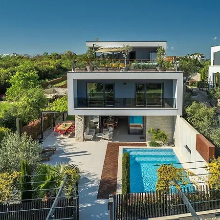 Maria Luisa Holiday home